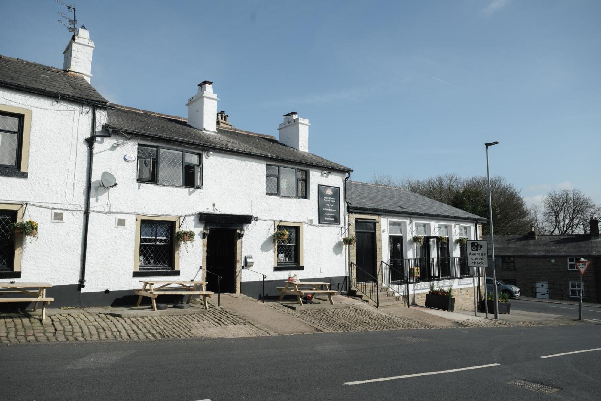 Black Dog Inn Болтон Екстер'єр фото